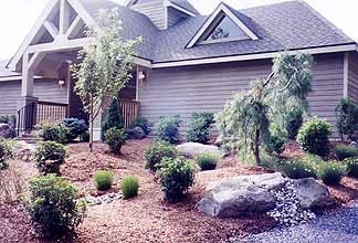 Retail center landscaping with seasonal color displays